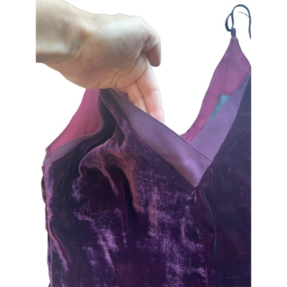 Adelyn Rae Francine Velvet Dress - Size Small - Picture 9 of 12